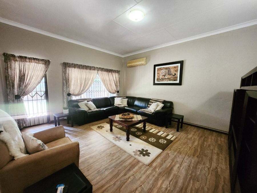 4 Bedroom Property for Sale in Wilkoppies North West